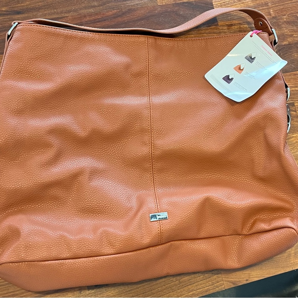 Thirty-One “Fashion Games” by Jewel
